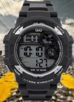 Q&Q M143J002Y
